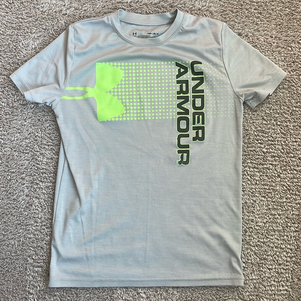 Under Armour Youth M t-shirt